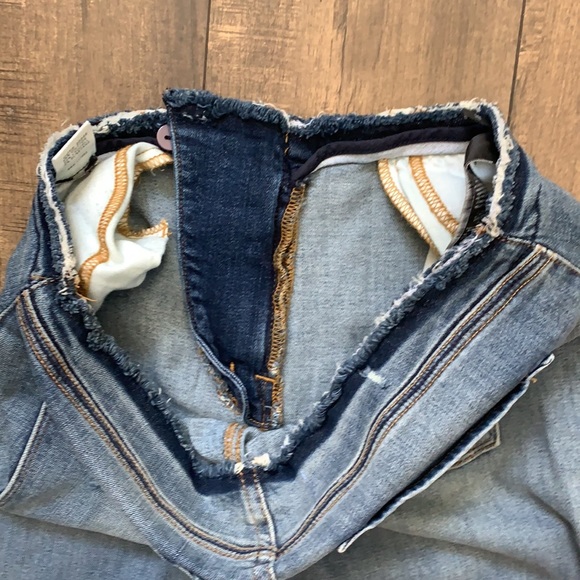 Revolve J Brand Maria Flare Jeans NEW - Picture 16 of 16